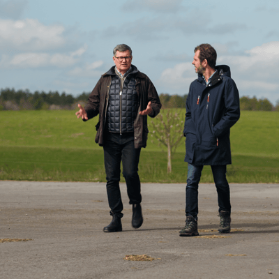 från v Magnus Kagevik (Lantmännen) och Fredrik Spendrup (Spendrups Bryggeri)